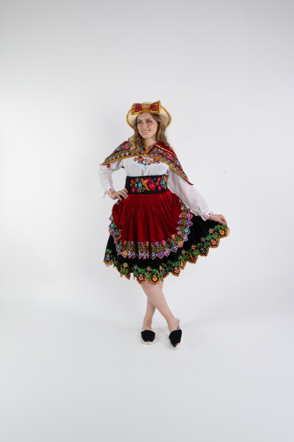 Cholita Mayoral